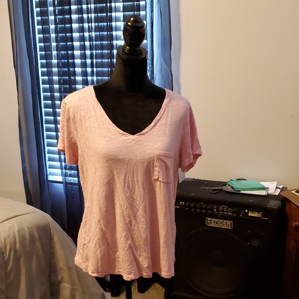 💥5/$50 Eddie Bauer Pink V-Neck Women's Top